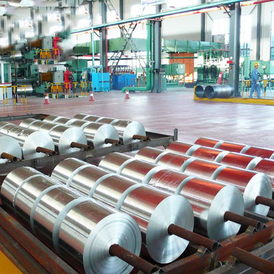 Εμπορική τιμή 8011 Αλουμινίου Foil Raw Coil Τροφική ποιότητα Αλουμινίου Foil Coil Αλουμινίου Foil In Roll Jumbo